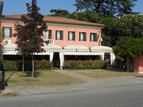Гостиница Osteria La Pesa  Моглиано Венето